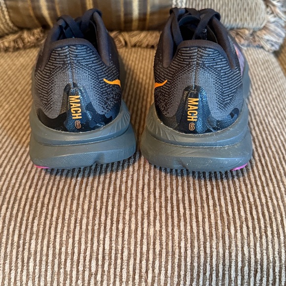 Ladies Hoka Mach 6 Sz 7.5 - Picture 4 of 8